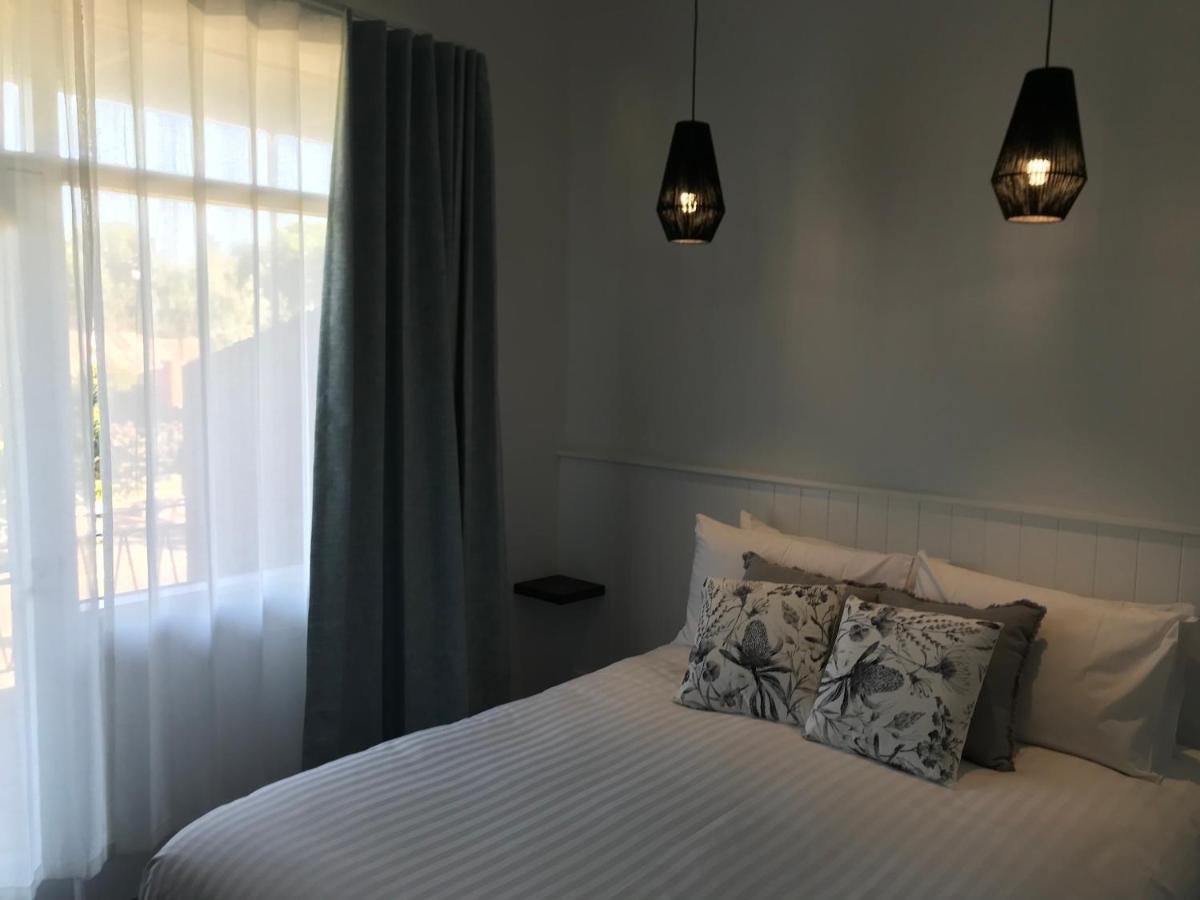 Myrtleford Hotel Ngoại thất bức ảnh
